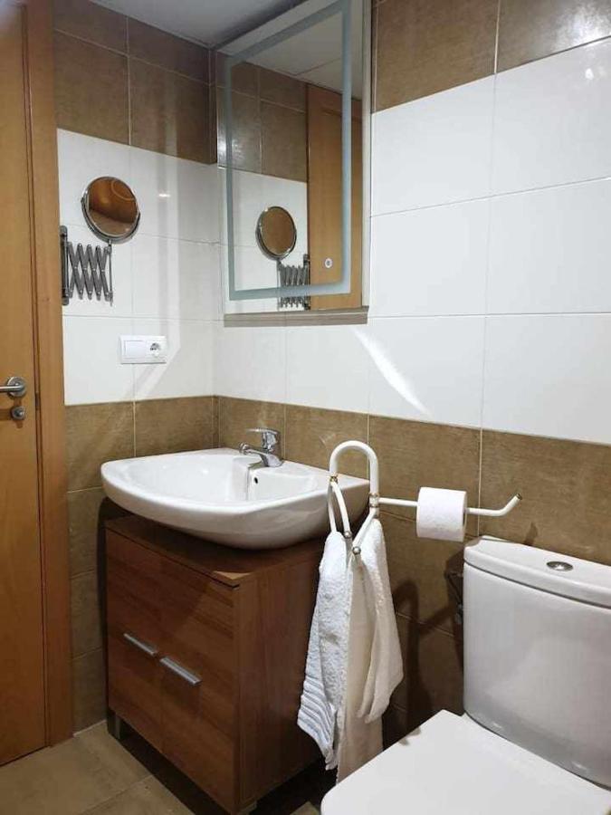 Centro Aparcamiento Gratuito Al Lado Del Pilar Apartment Zaragoza Luaran gambar